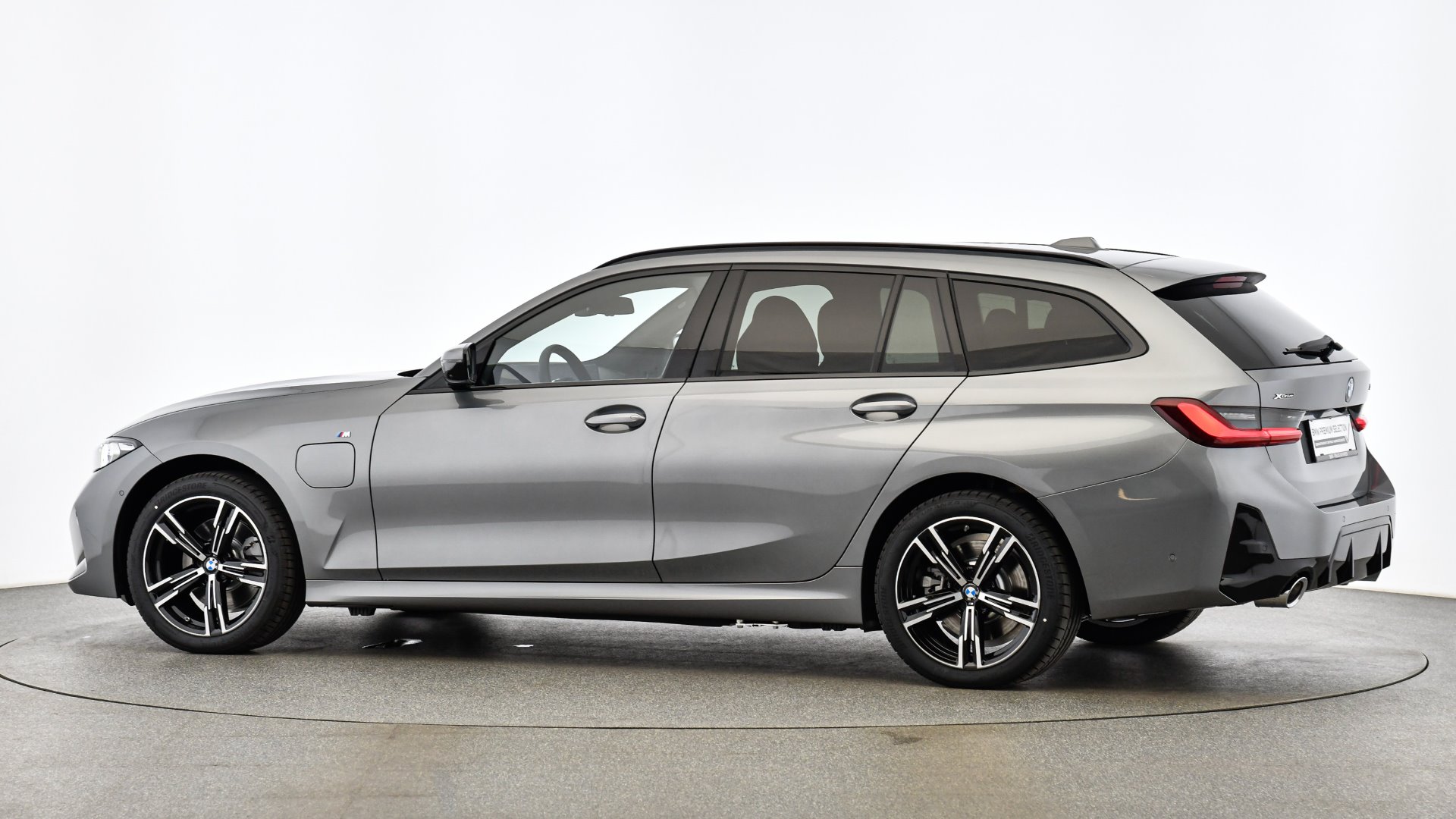 BMW 330e xDrive