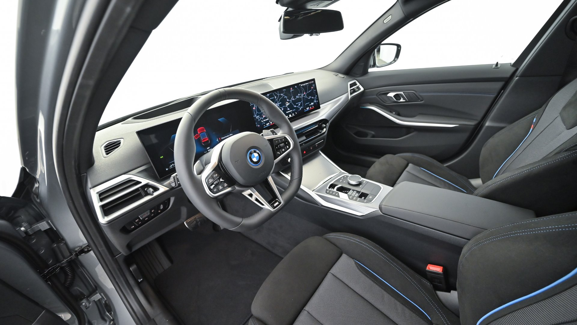 BMW 330e xDrive