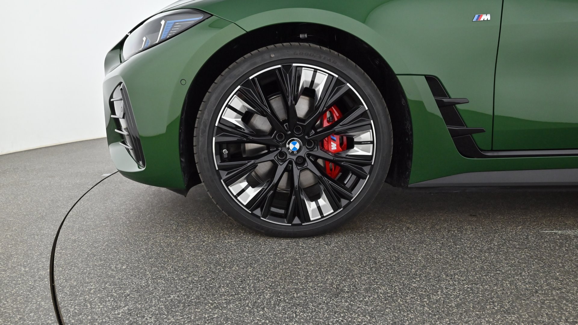 BMW i4 xDrive40