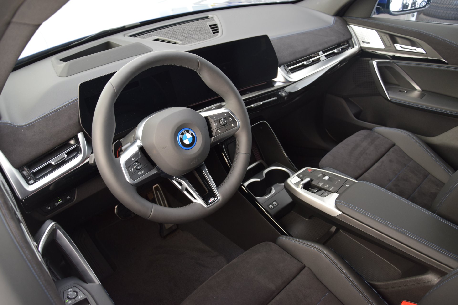 BMW iX2 eDrive20