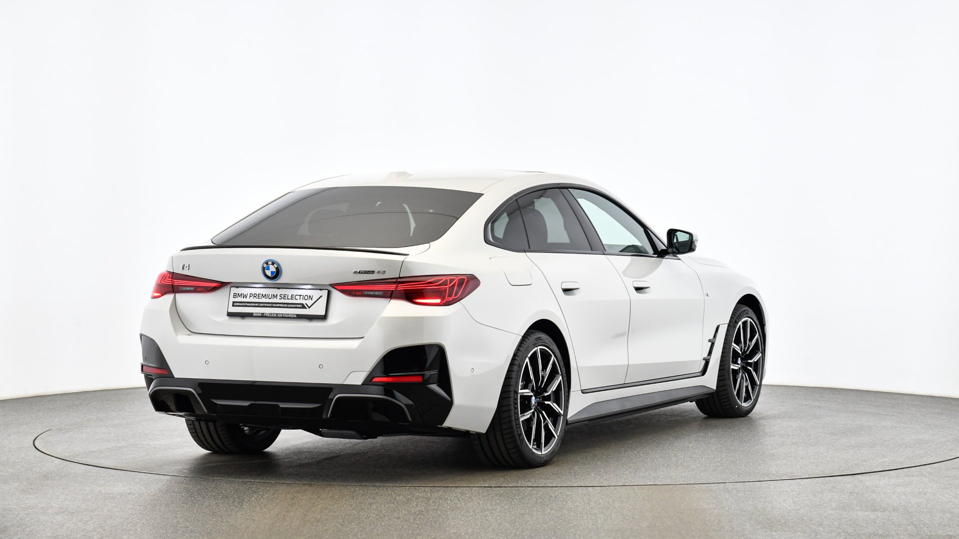 BMW i4 eDrive40