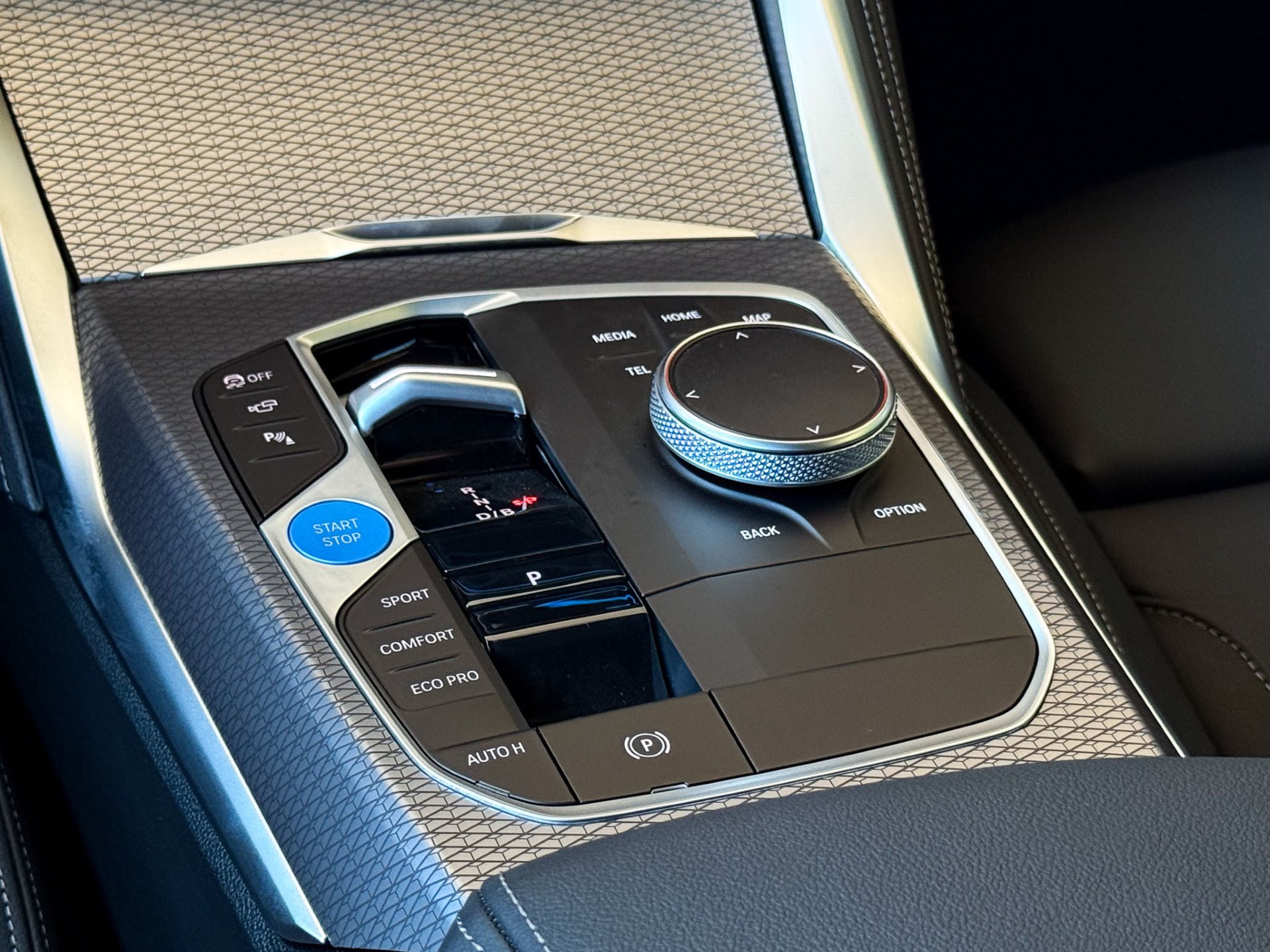 BMW i4 xDrive40