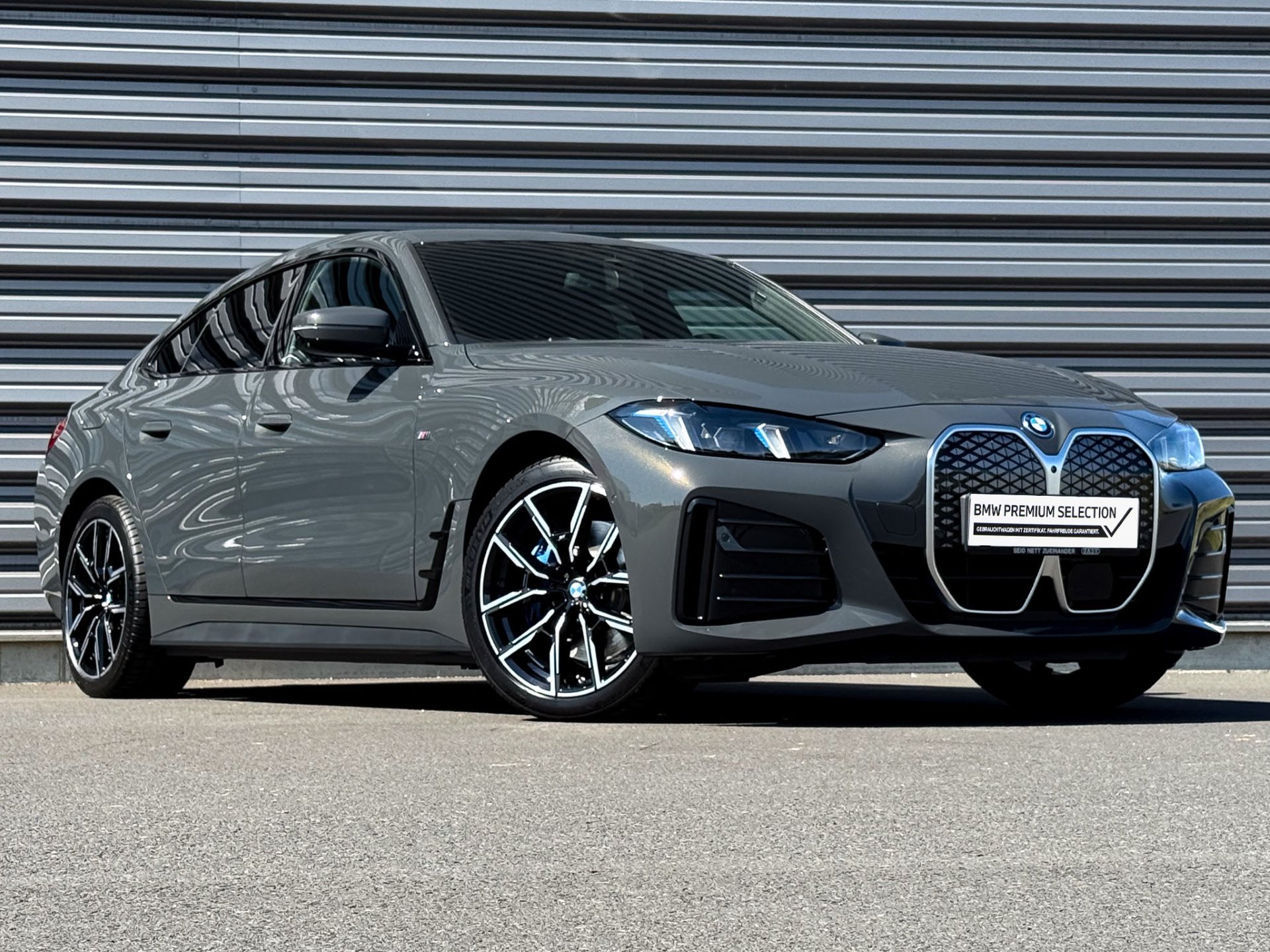 BMW i4 xDrive40