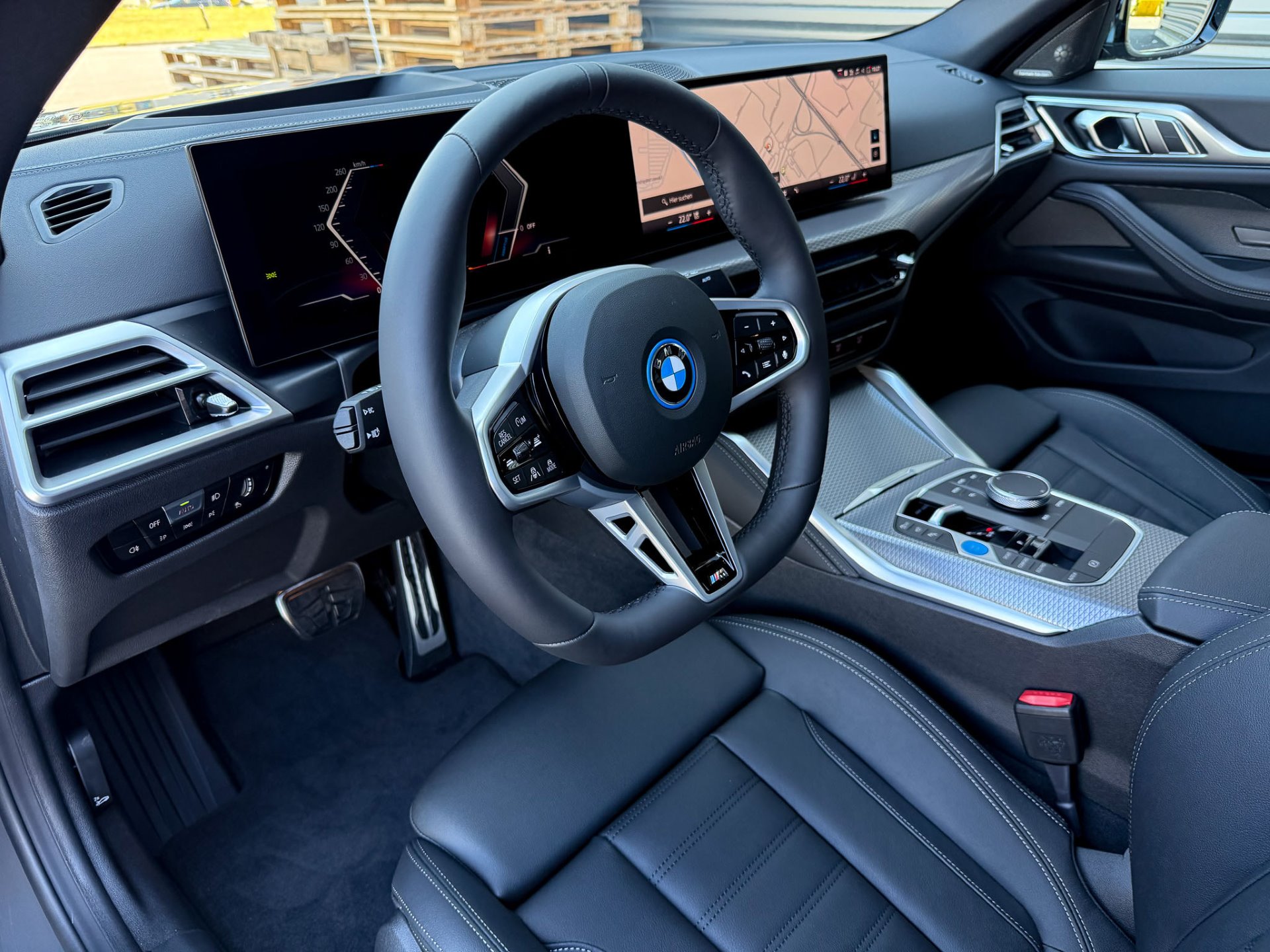 BMW i4 xDrive40