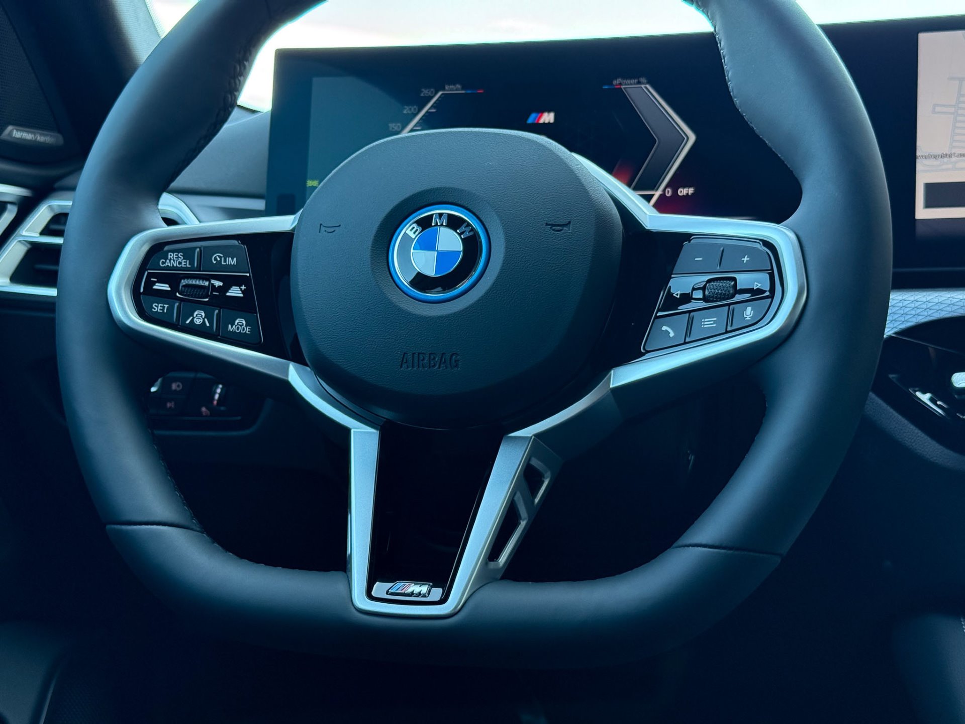 BMW i4 xDrive40