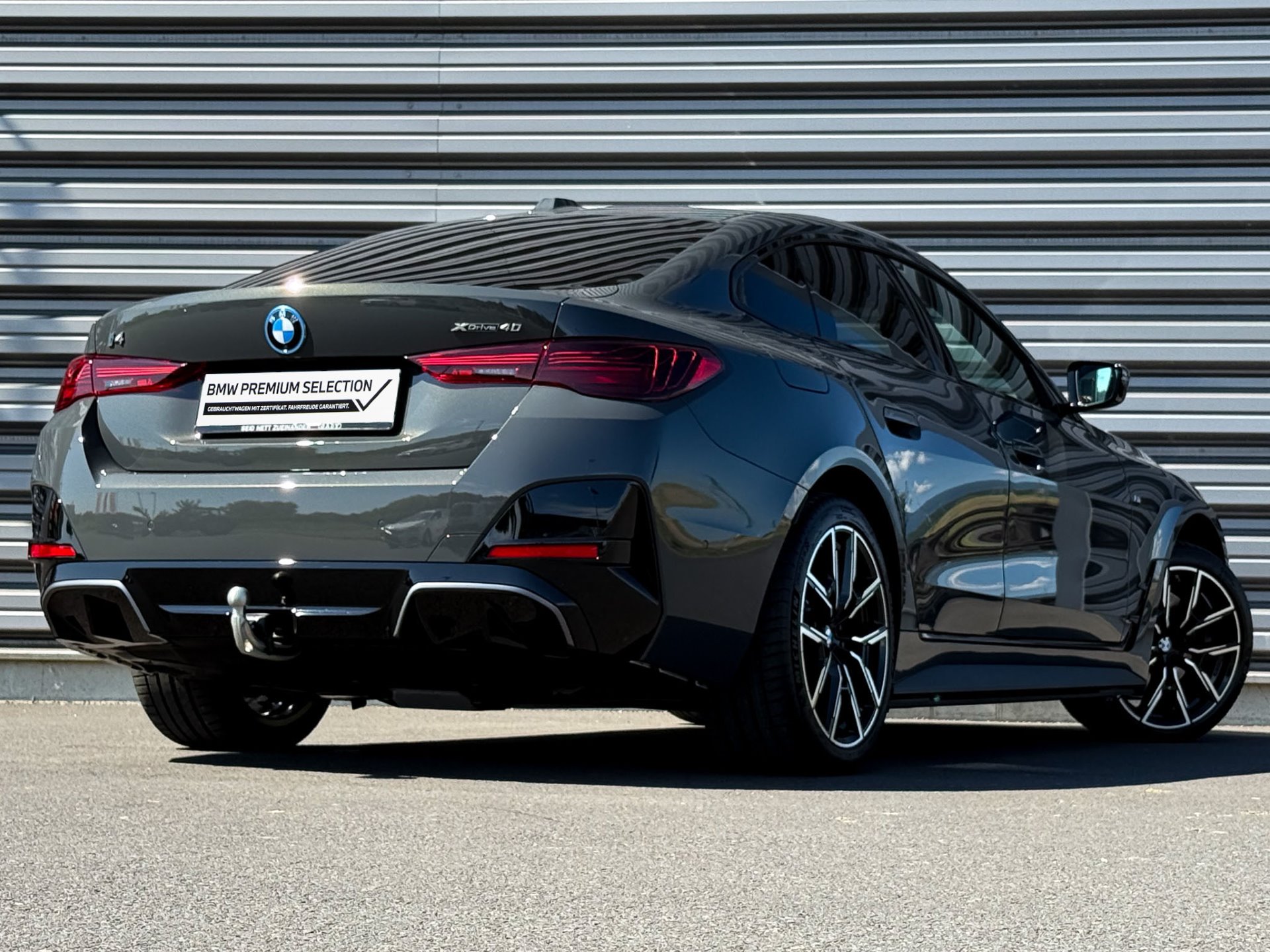 BMW i4 xDrive40