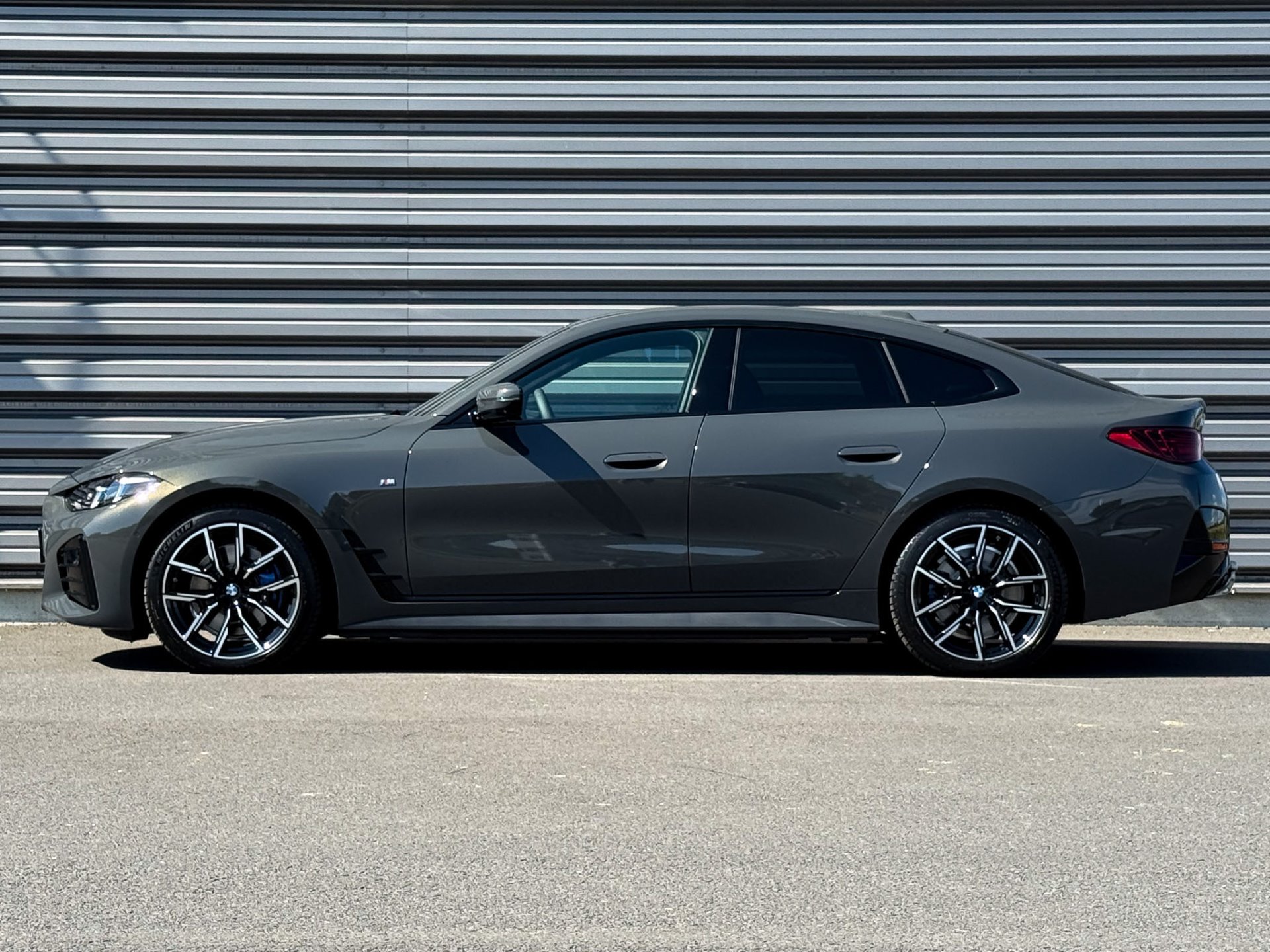 BMW i4 xDrive40