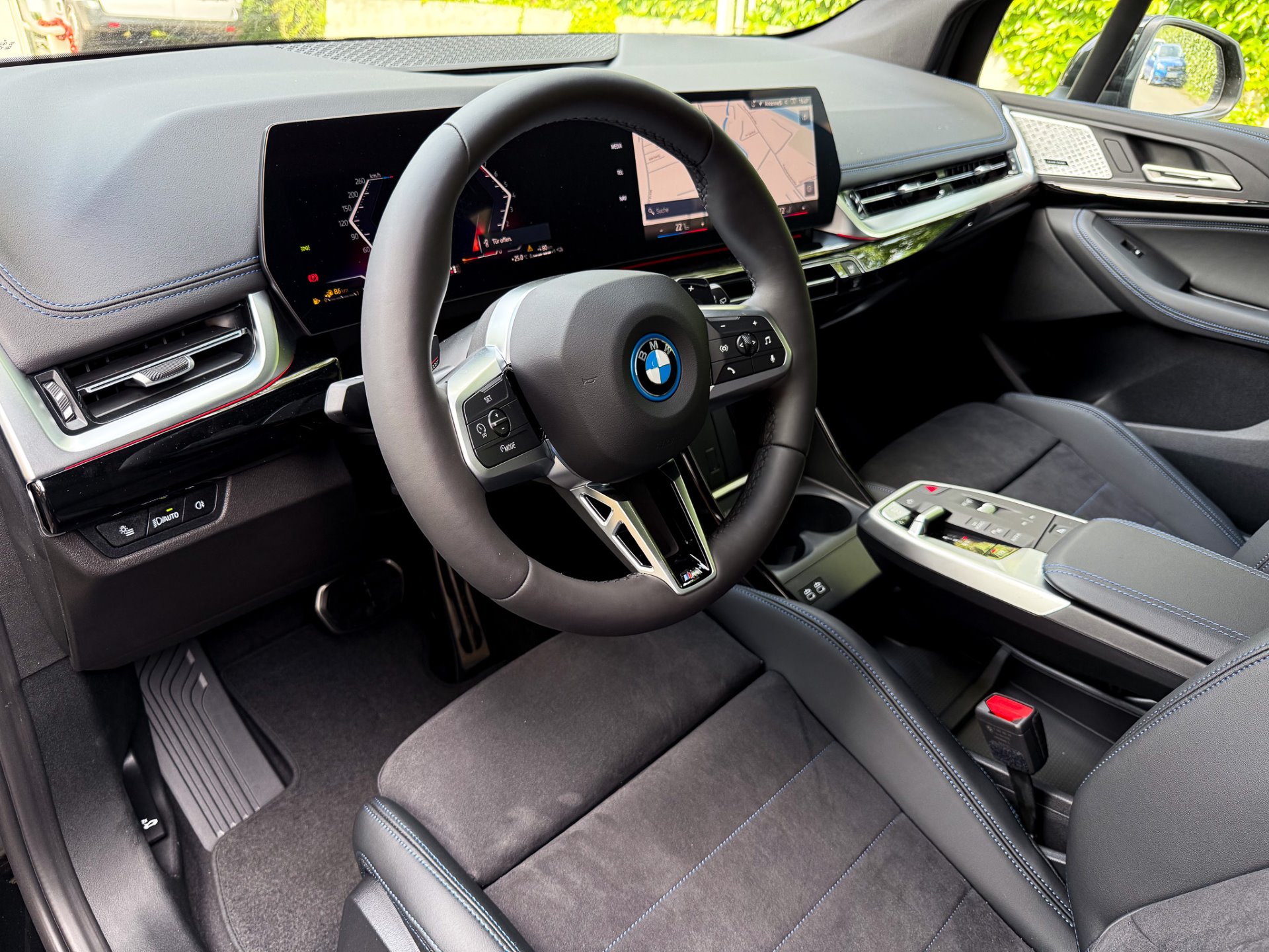 BMW 230e xDrive Active Tourer