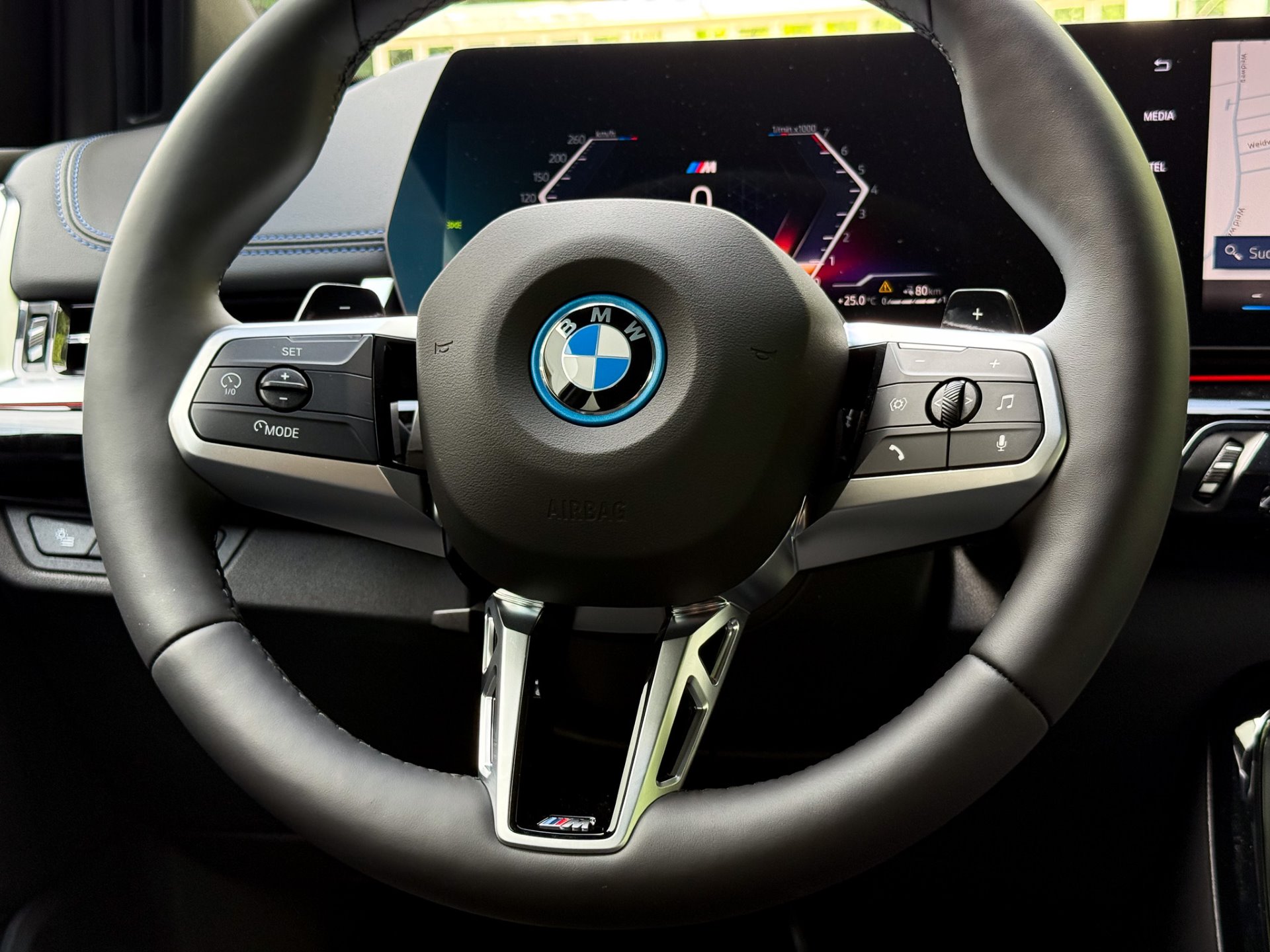BMW 230e xDrive Active Tourer
