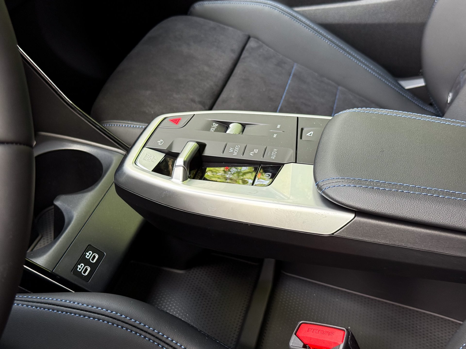 BMW 230e xDrive Active Tourer