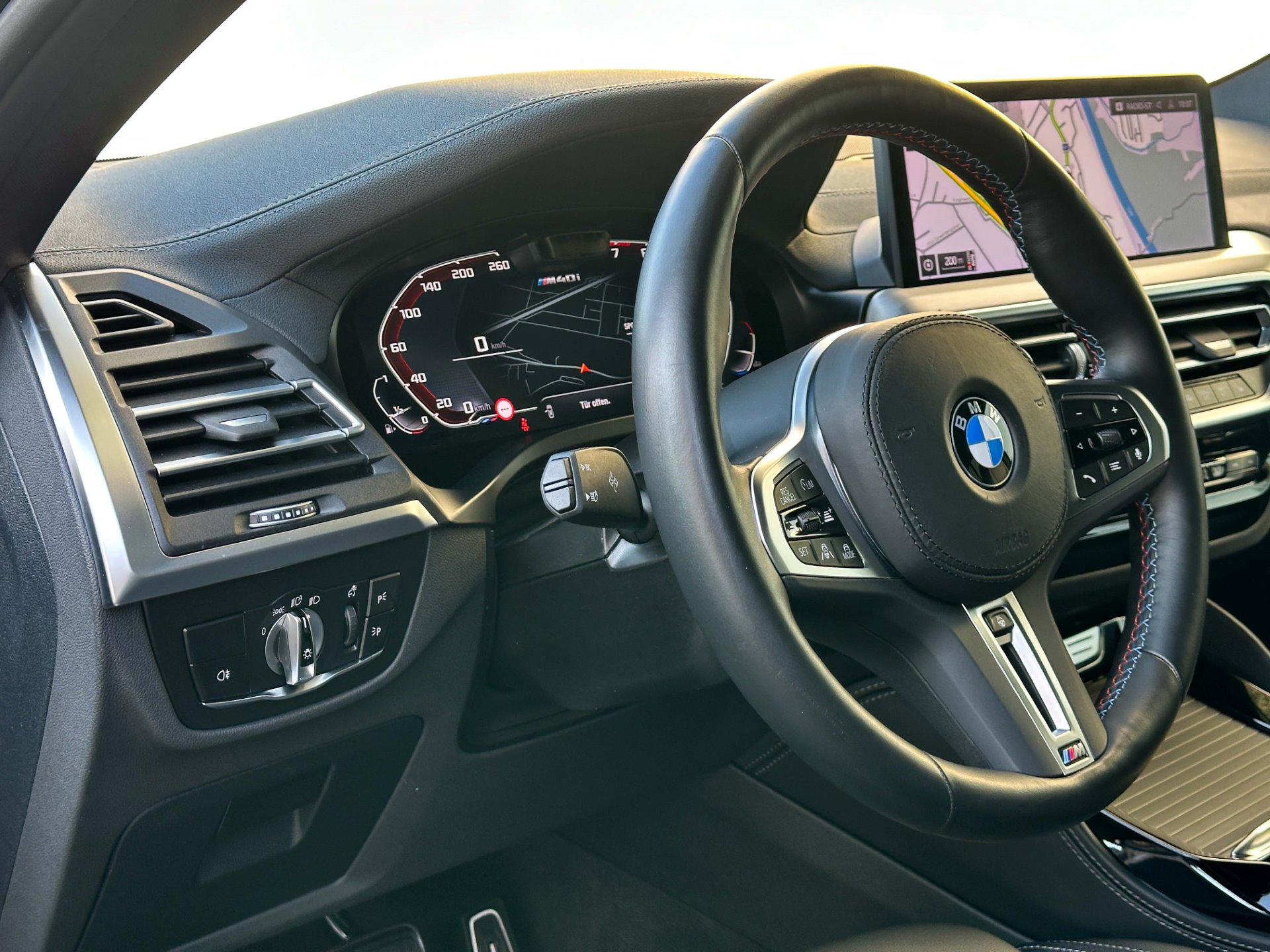 BMW X4 M40i