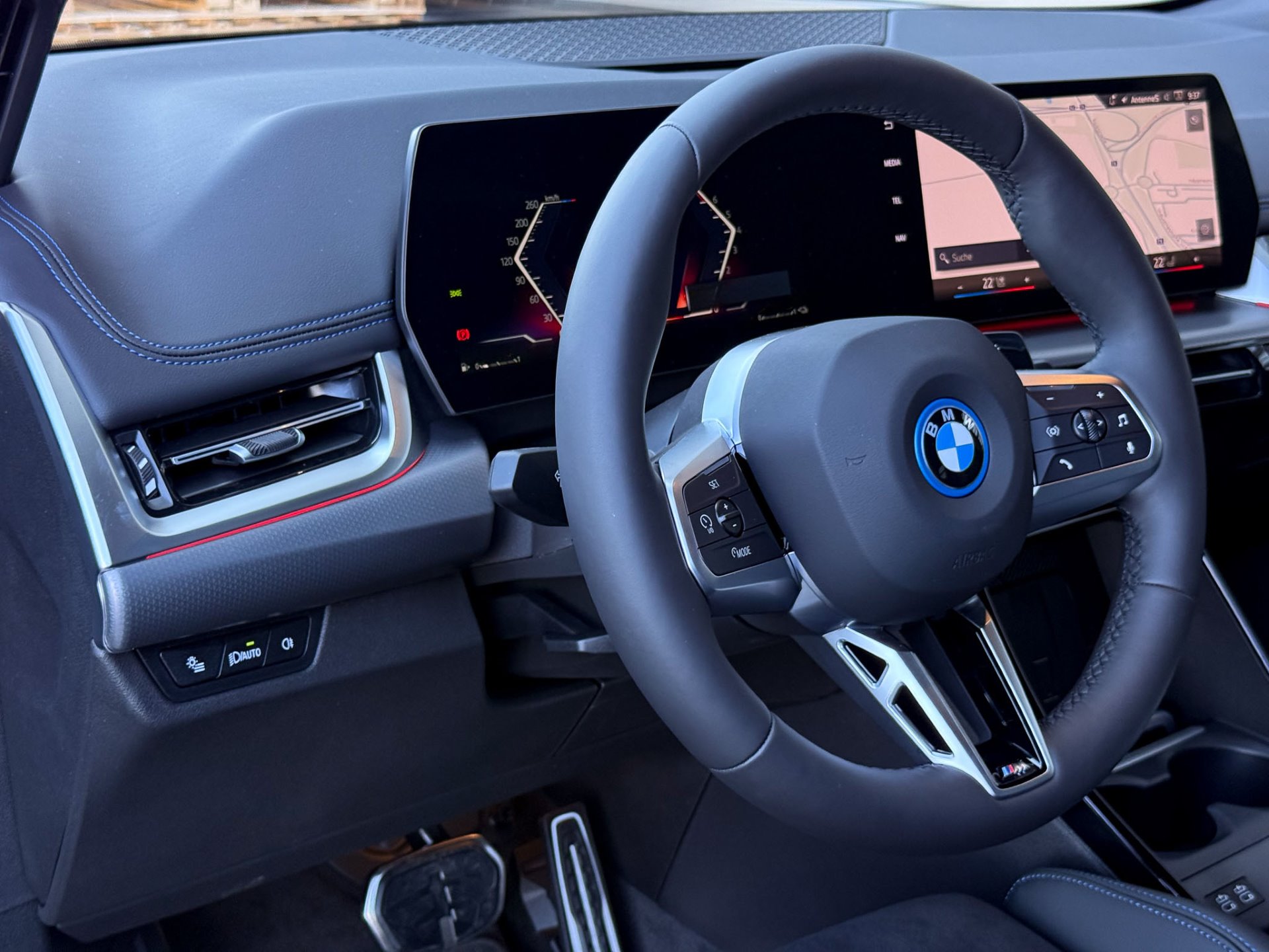 BMW 230e xDrive Active Tourer