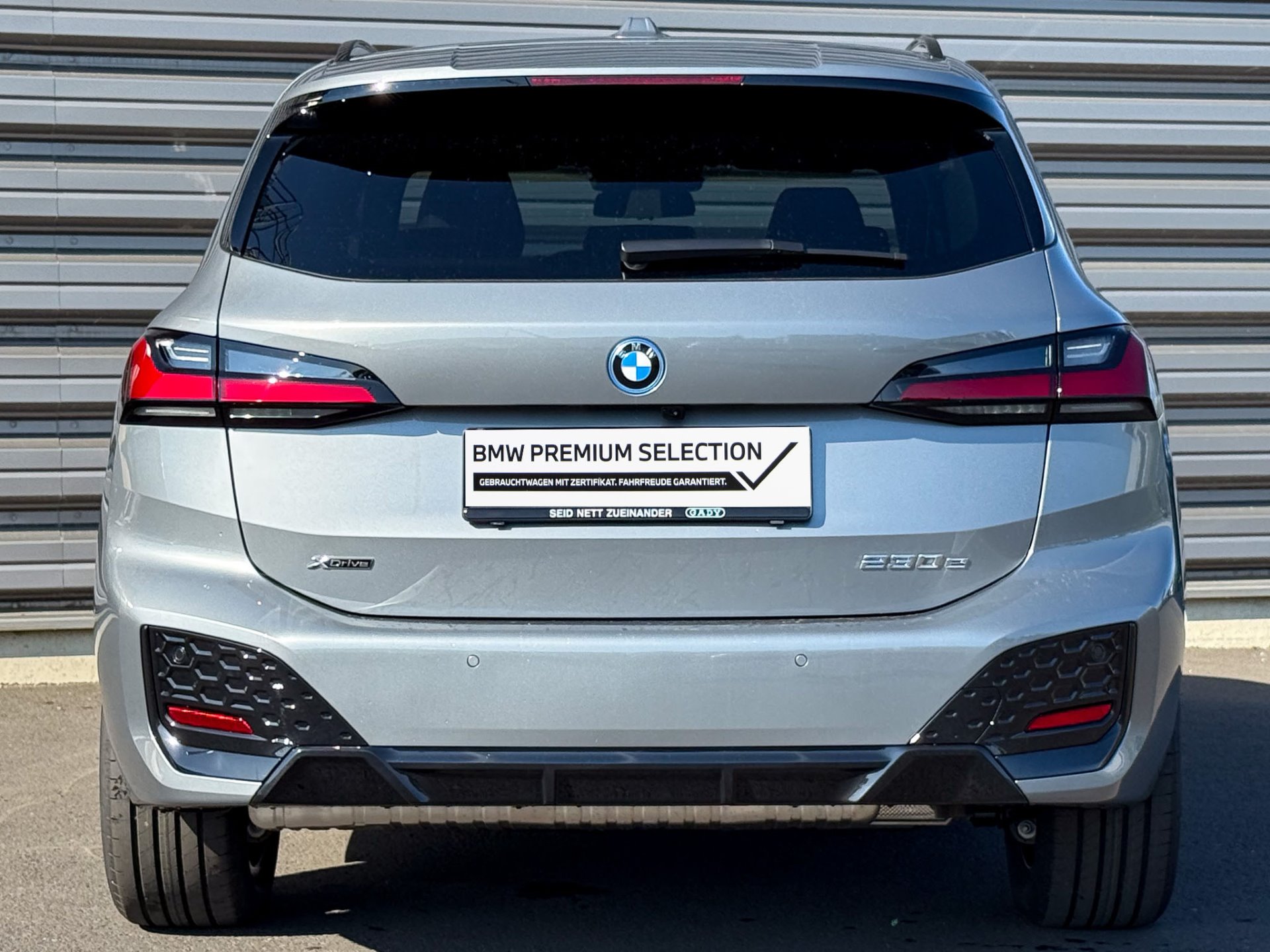 BMW 230e xDrive Active Tourer