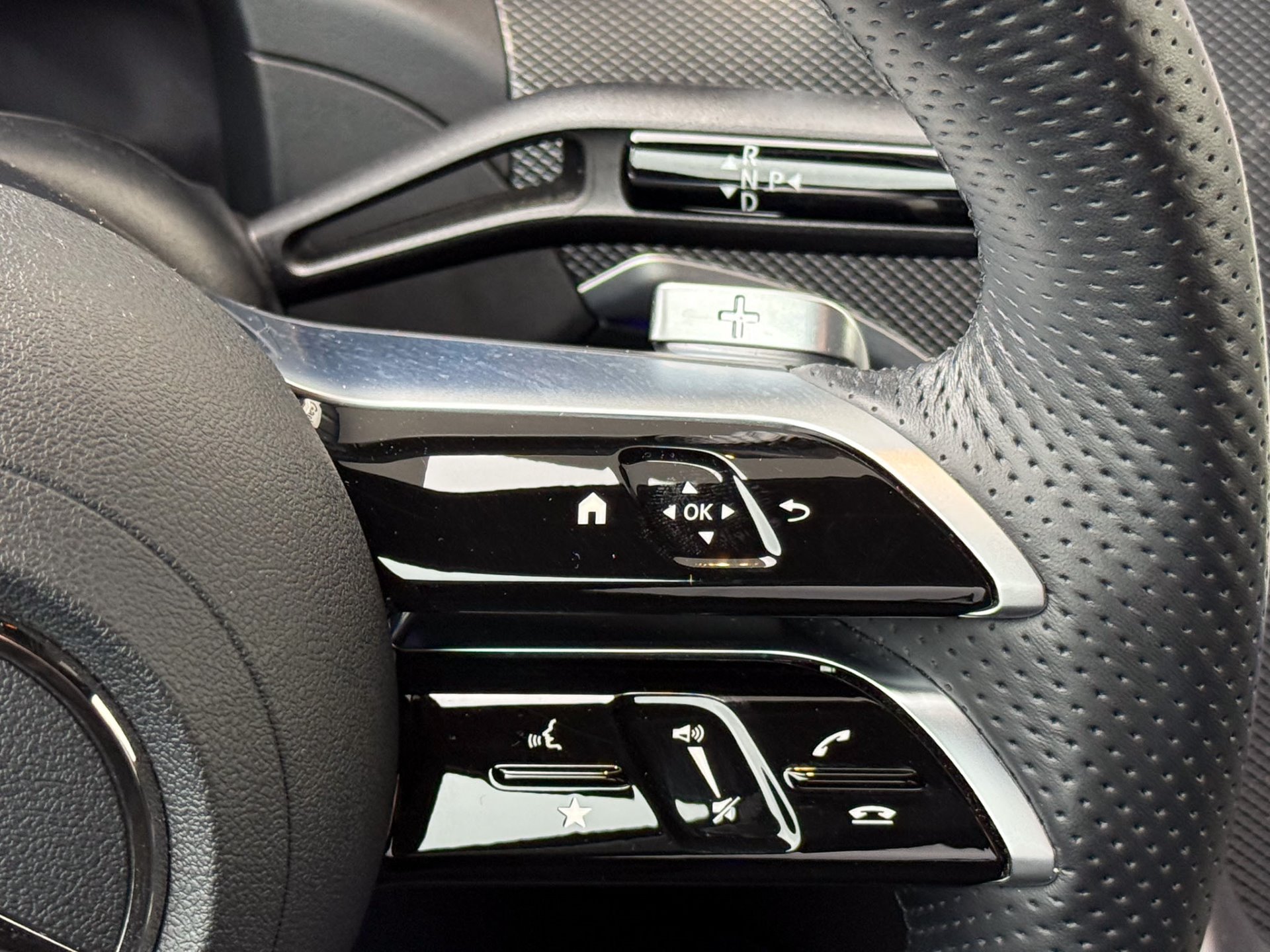 Mercedes C 300e PHEV 4Matic