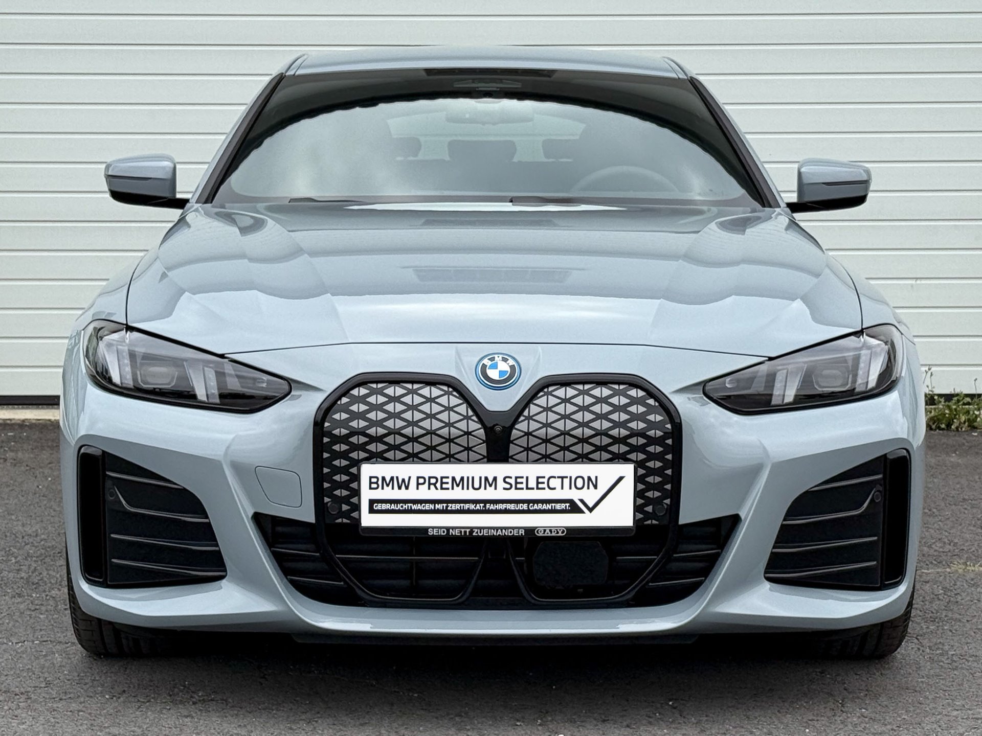 BMW i4 xDrive40