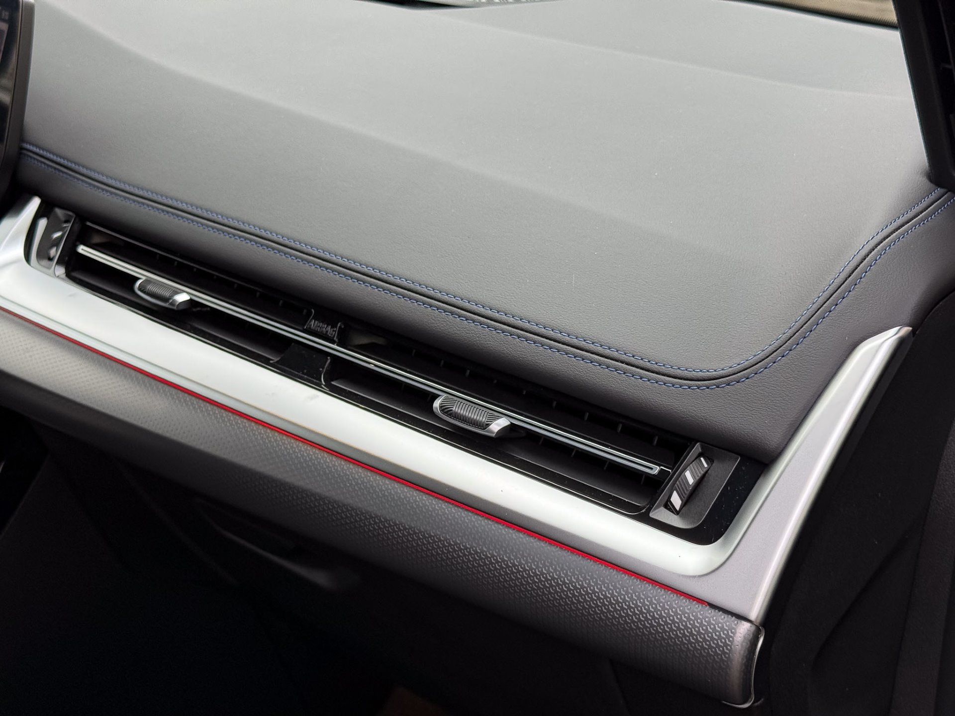 BMW 225e xDrive